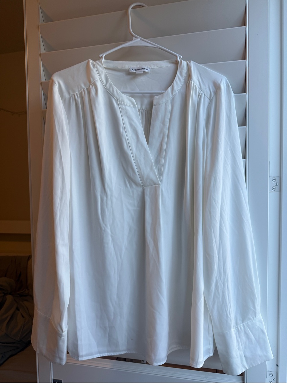 Calvin Klein Ivory Split V-Neck Long Sleeve Tunic